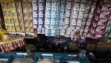 Unilever Indonesia (UNVR) Tegaskan Komitmen Kurangi Plastik Saset