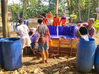 Memasuki Kemarau, Trenggalek Mulai Distribusikan Air Bersih ke Warga