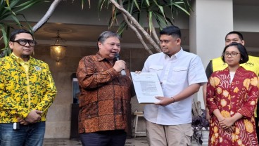 Airlangga Belum Putuskan Nasib Ridwan Kamil, Maju di Jakarta atau Jawa Barat?