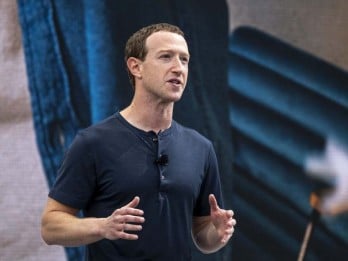 Gaya Fashion Mark Zuckerberg Berubah Makin Modis, Terbaru Pakai Kaos Balmain Rp19 Juta