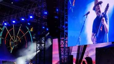 Payung Teduh Sampai Sheila On 7 Ramaikan Panggung Saloka Fest 2024