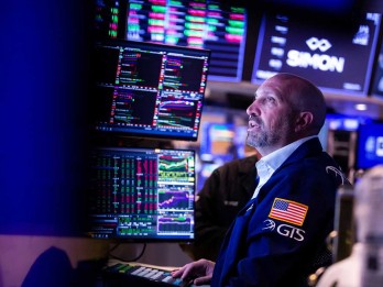 Wall Street Bervariasi, Indeks Nasdaq Anjlok Tertekan Pelemahan Saham Teknologi