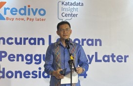 OJK Ungkap Aturan Paylater Baru Keluar Tahun Depan