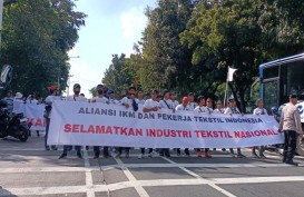 Badai PHK Menerjang RI, Pekerja Tekstil Minta Jokowi Selamatkan Industri TPT