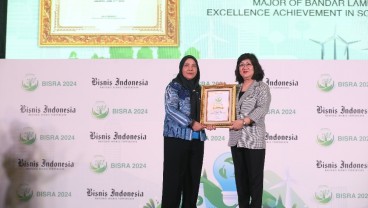 Walikota Bandar Lampung Eva Dwiana & Nindya Karya Raih Special Award BISRA 2024