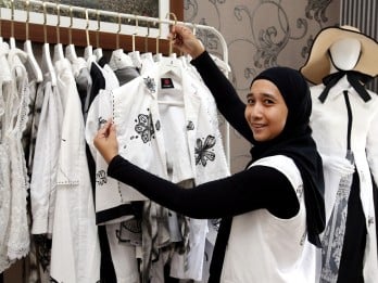 Jelajah Ekonomi Hijau: Kisah Zahrotul Jannah, Keluar dari Zona Nyaman Lalu Sukses Berbisnis Fesyen