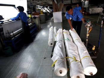 Karpet Merah Investasi China, Kala Badai PHK Hantam Industri Tekstil