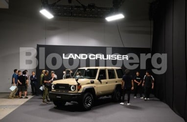 Rupiah Lesu, Toyota Sesuaikan Harga Mobil Fortuner dan Land Cruiser