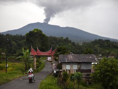 PVMBG: Status Gunung Marapi di Sumbar Turun ke Level Waspada