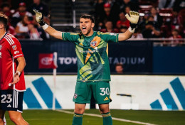 Lagi Ramai di Medsos, FC Dallas Cek Khodam Maarten Paes
