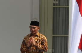 Menko PMK Muhadjir Dukung Mahasiswa Bayar UKT Pakai Pinjol