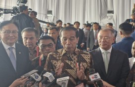 Jokowi Resmikan Pabrik Baterai Mobil Listrik Pertama RI, Terbesar se-Asean