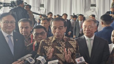 Jokowi Resmikan Pabrik Baterai Mobil Listrik Pertama RI, Terbesar se-Asean