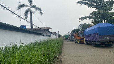 Geliat Tekstil China di Sudut Tangerang, Olah Plastik Jadi Bantal