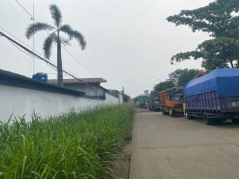 Geliat Tekstil China di Sudut Tangerang, Olah Plastik Jadi Bantal