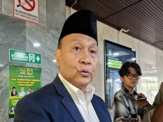 Antisipasi Hasyim Asy'ari Gugat ke PTUN, DPR Minta Pemilihan Ketua KPU Tak Buru-buru