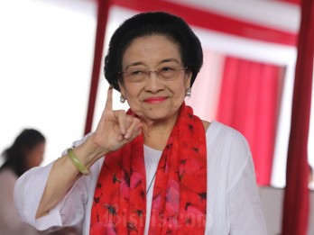 Megawati Tiba di Sekolah Partai, Pimpin Sumpah Perpanjangan Masa Bakti DPP PDIP