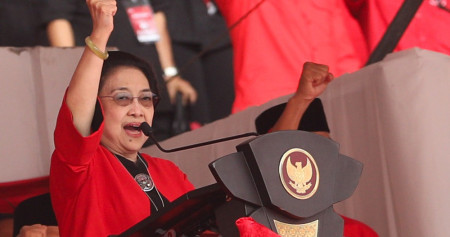 Ketua Umum Partai Demokrasi Indonesia Perjuangan (PDIP) Megawati Soekarnoputri pada perayaan puncak Bulan Bung Karno di Stadion Utama Gelora Bung Karno (SUGBK), Jakarta. Bisnis