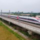 Kereta Cepat WHOOSH Raup Ratusan Miliar, KCIC Mampu Bayar Utang China?