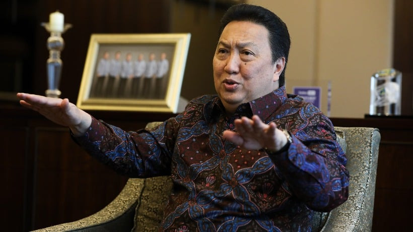 Presiden Direktur PT Adaro Energy Indonesia Tbk. (ADRO) Garibaldi Thohir memberikan keterangan saat wawancara dengan redaksi Bisnis Indonesia di Jakarta, Selasa (25/6/2024). Adaro memulai transformasi bisnis untuk menuju transisi energi dalam beberapa tahun mendatang. Sejumlah proyek diinisiasi menuju langkah tersebut./Bisnis- Arief Hermawan P