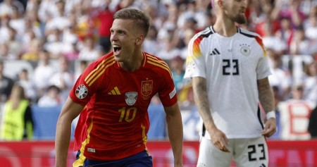 Pemain timnas Spanyol, Dani Olmo. Prediksi Skor Spanyol Vs Prancis, Rabu 10 Juli: Susunan Pemain, H2H, Data/ REUTERS/Heiko Becker