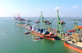 Kunjungan Kapal ke Terminal Teluk Lamong Naik 9,7% pada Semester I/2024