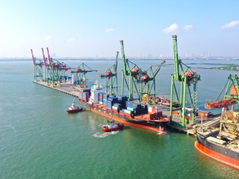Kunjungan Kapal ke Terminal Teluk Lamong Naik 9,7% pada Semester I/2024