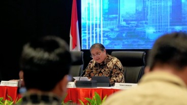 Anak Buah Jokowi Silang Pendapat Revisi Permendag No. 8/2024