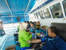 Donor Darah di Atas Kapal Rumah Sakit Diikuti Lebih dari 250 Orang