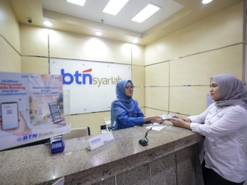 OJK Buka Suara soal Pangsa Pasar Bank Syariah Stagnan di Era Konsolidasi