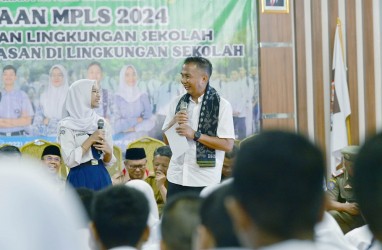 Sedih Harus Coret 227 Pendaftar PPDB, Bey: Kenapa Orang Tua Harus Curang