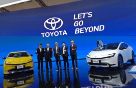 Toyota Pamerkan Prius Teknologi PHEV di GIIAS 2024