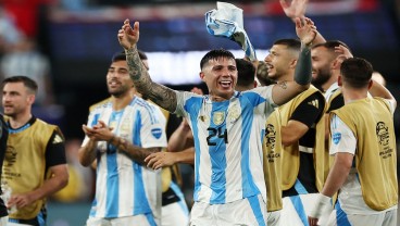 Nyanyikan Chant Rasis Usai Juara Copa America 2024, Enzo Fernandez Minta Maaf