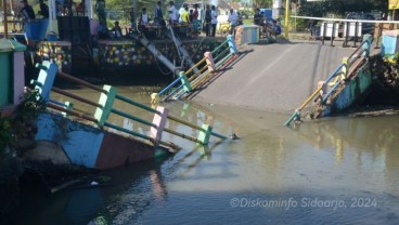 Jembatan di Desa Kedungpeluk, Candi, Sidoarjo Ambruk, Ini Langkah Pemkab