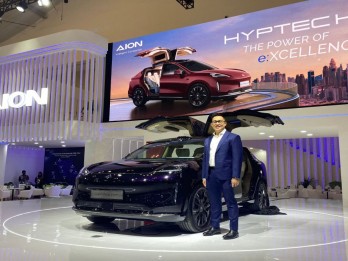 GIIAS 2024 Banjir Mobil Listrik Vinfast - Lexus, Harga Mulai dari Rp218 Juta!