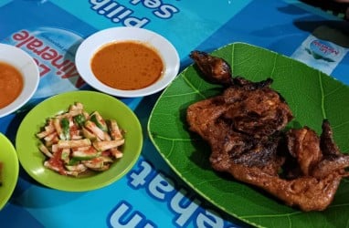 Jelajah Ekonomi Hijau : Mencicipi Ayam Bakar Taliwang di Kota Taliwang