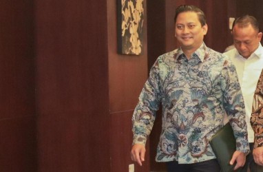 Jokowi Resmi Lantik Keponakan Prabowo, Thomas Djiwandono Jadi Wamenkeu