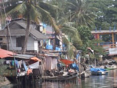 Makassar Siapkan Beleid Pengelolaan Air dan Sanitasi untuk Kawasan Kumuh