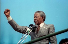 8 Cara Berani Nelson Mandela Mengubah Dunia