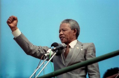 8 Cara Berani Nelson Mandela Mengubah Dunia