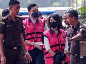 Kejagung Limpahkan Kasus Harvey Moeis dan Helena Lim ke Kejaksaan Negeri Jakarta Selatan