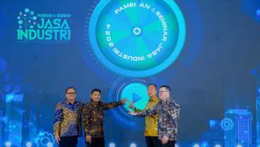 Menentukan Arah Jalan Pengembangan Sektor Jasa Industri