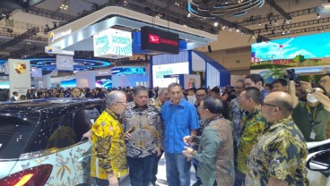 GIIAS 2024 Banjir Mobil Listrik, Menko Airlangga Klaim Hasil Kebijakan Tepat Pemerintah