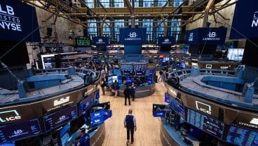 Wall Street Anjlok Terseret Pelemahan Alphabet dan Tesla