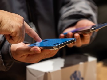 Samsung Cs Kebut Smartphone Flagship, Kejar Margin Menggiurkan
