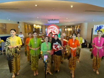 Semarakkan Hari Kebaya Nasional, The Sunan Hotel Gelar Parade Kebaya