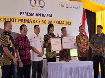 Tingkatkan Kapasitas Angkut, Bukit Asam Tambah Armada Kapal