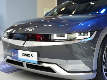 Jalan Jauh Pake Mobil Listrik Bebas Khawatir dengan Hyundai Ioniq 5