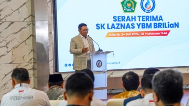 Kemenag Serahkan SK Izin Operasional Lembaga Amil Zakat Ke YBM BRILiaN