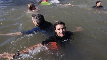 Polusi Sungai Seine Meningkat, Latihan Renang Triatlon Dibatalkan
